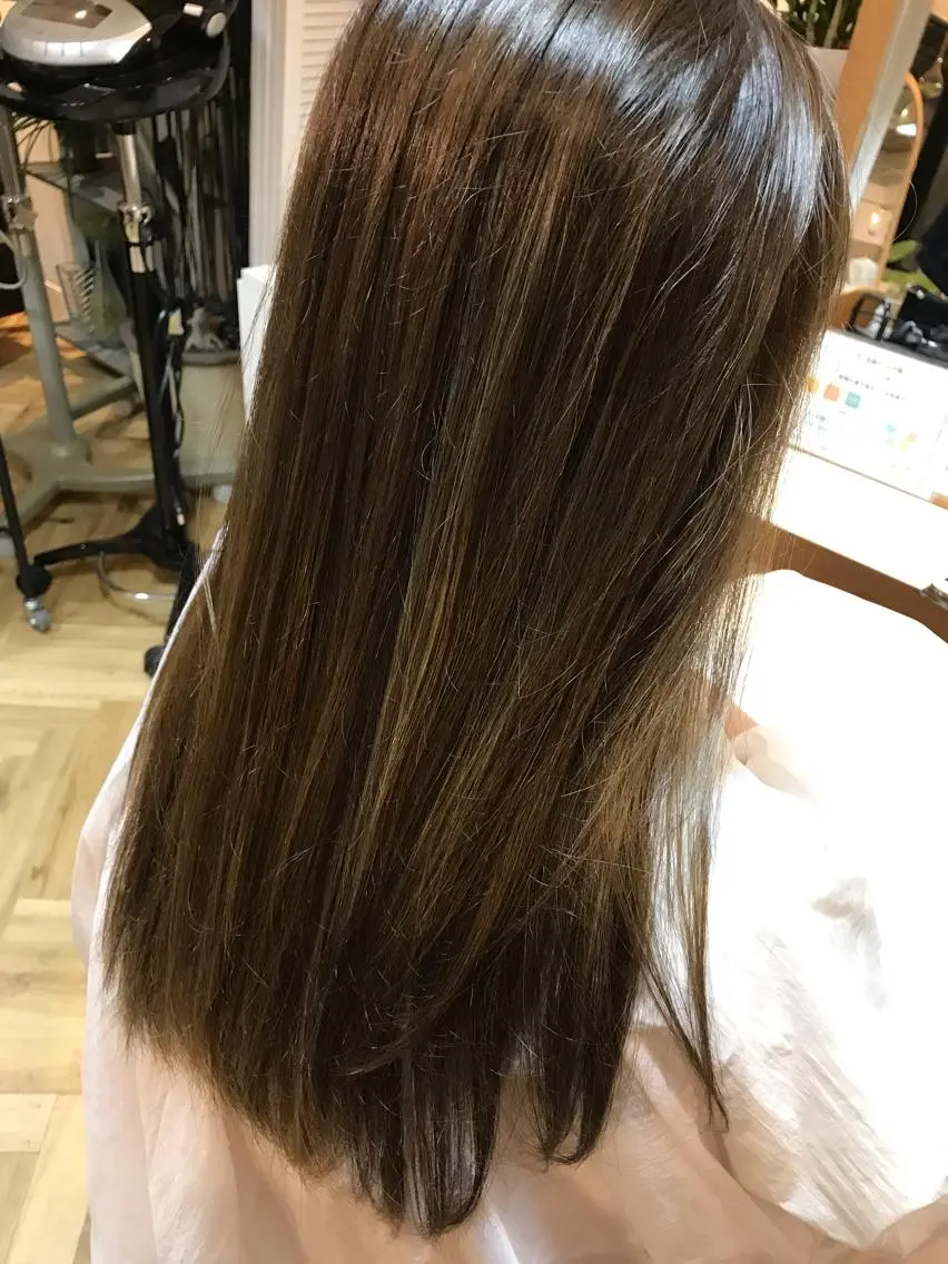 ロング カラー ハイライトカラー ハイライト newi 天王寺　 masakoのヘアスタイル