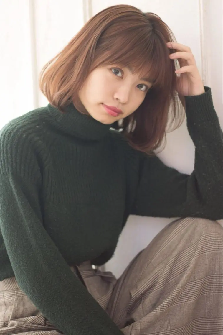ミディアム カラー 寺尾 迅平のヘアスタイル