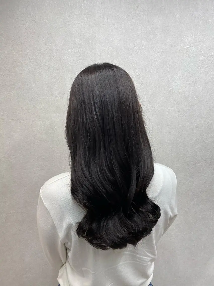 ロング カラー tocca 💜石田愛結💜のヘアスタイル