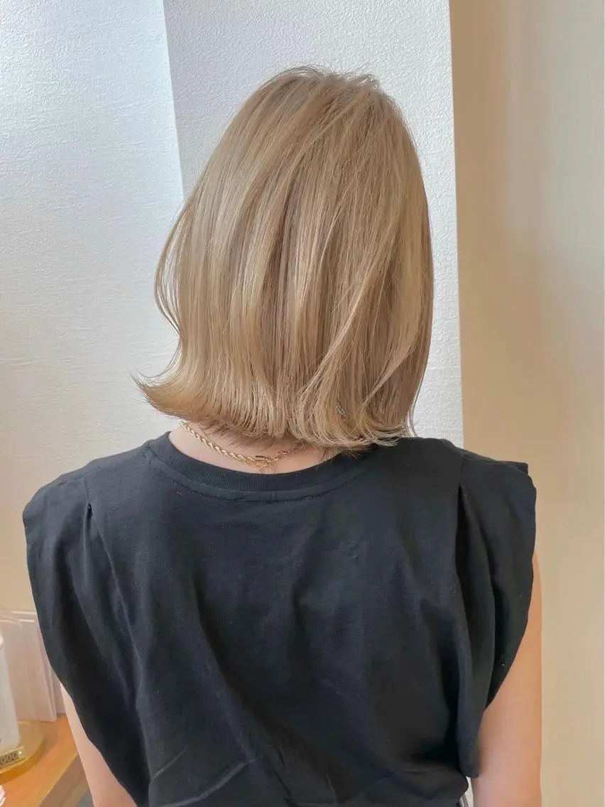 ミディアム カット ヘアカラー トリートメント ✨コテ巻き風パーマ ✨川合佑哉のヘアスタイル