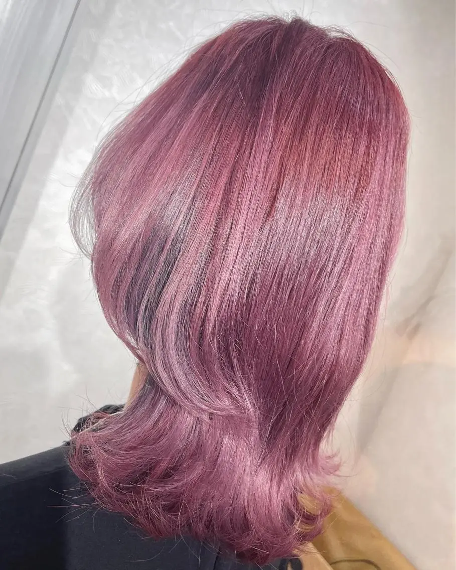 セミロング カラー ヘアカラー トリートメント 岩谷/ブリーチ 🪽透明感カラーのヘアスタイル