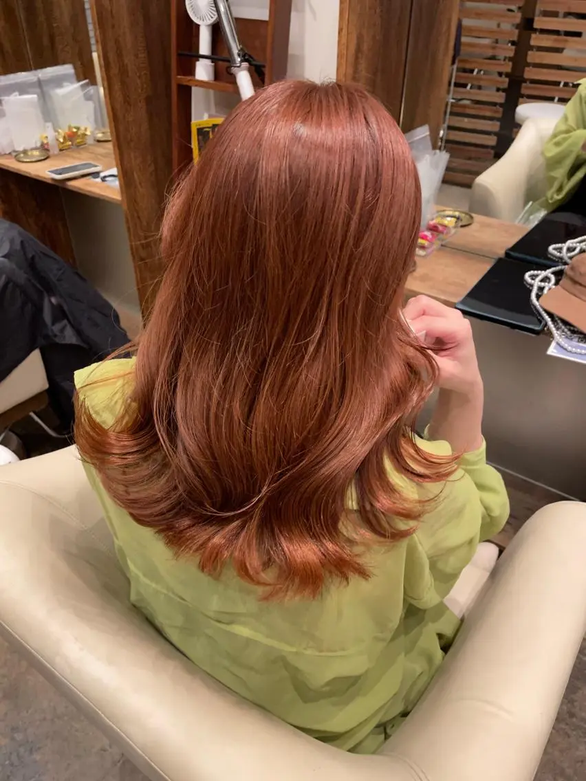 セミロング カラー カット ヘアカラー トリートメント 【完全個室】髪質改善 暖色カラー/山崎唯奈のヘアスタイル
