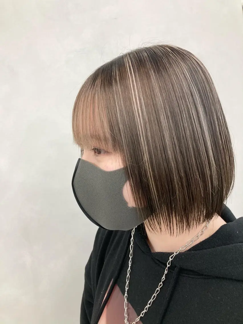 ショート カラー ハイトーン×レイヤー ／遠藤将太のヘアスタイル