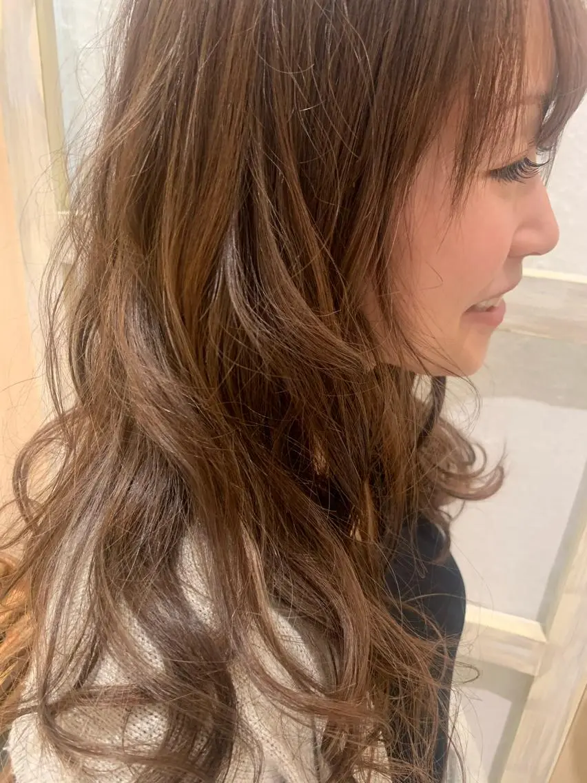 ロング 韓国風レイヤーカット 🇰🇷❕モカのヘアスタイル