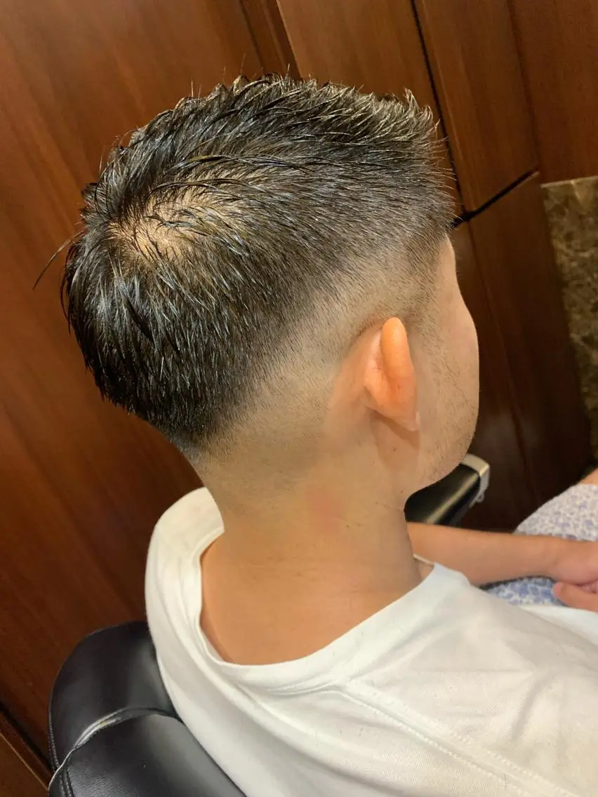 ショート メンズ 羽木 隆徒のヘアスタイル