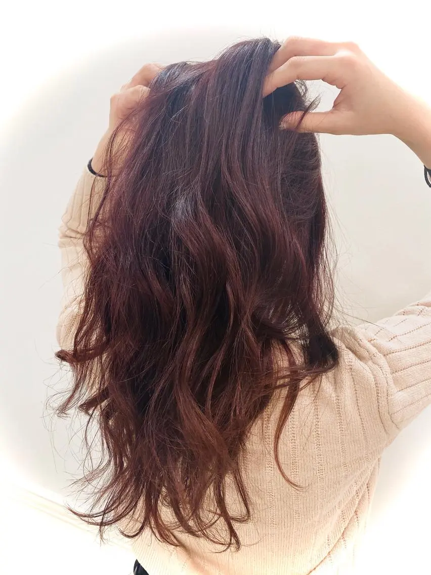 ロング カラー レッドカラー 🫧髪質改善×艶髪 🫧根本泰成🫧のヘアスタイル