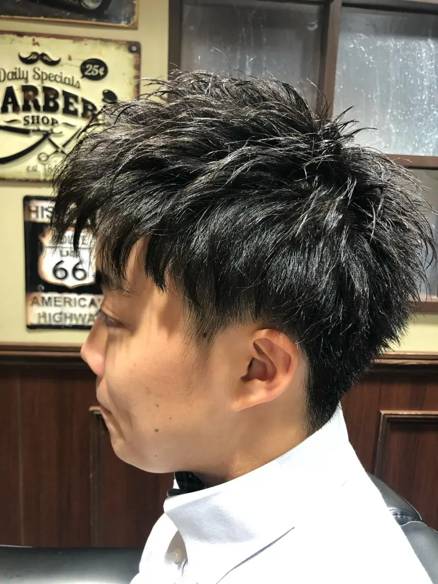ミディアム メンズ ツーブロック 刈り上げ 横浜 カット全般 大槻のヘアスタイル