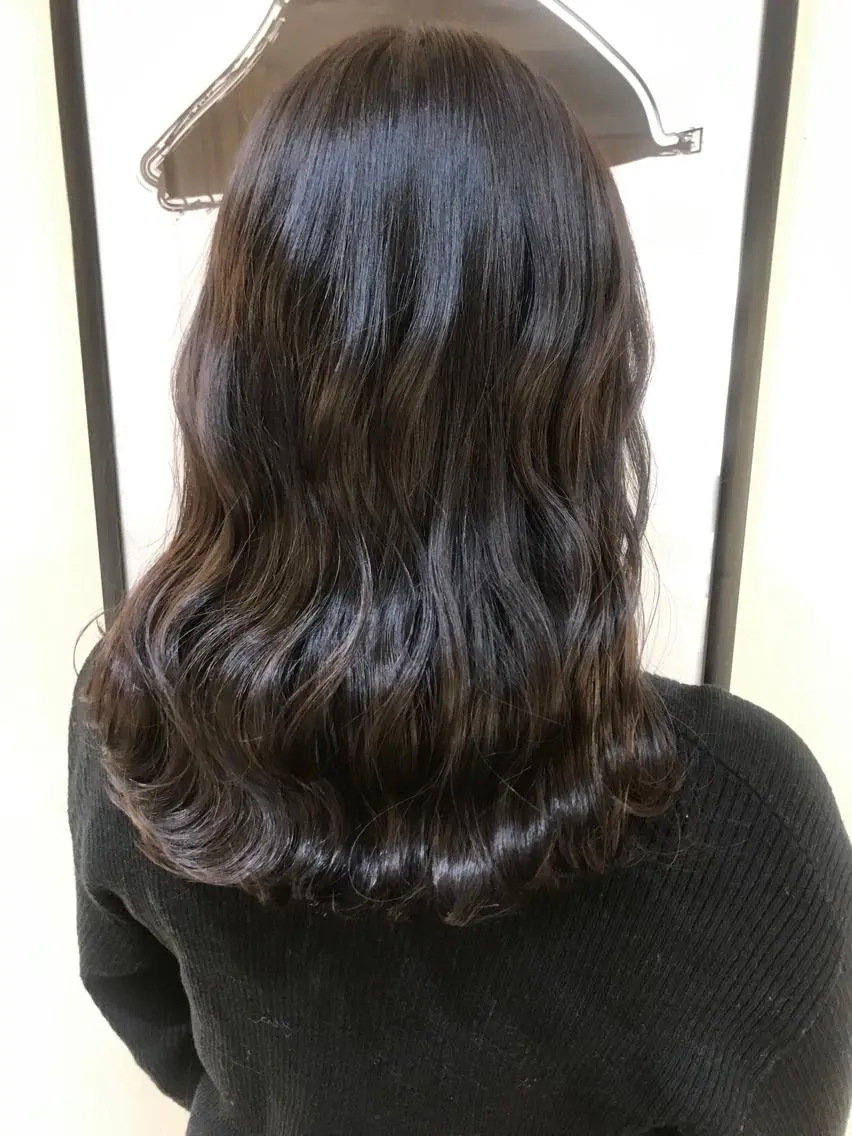 ミディアム カラー 透明感カラー グレージュ ハイライトカラー ハイライト 中塚 義人のヘアスタイル