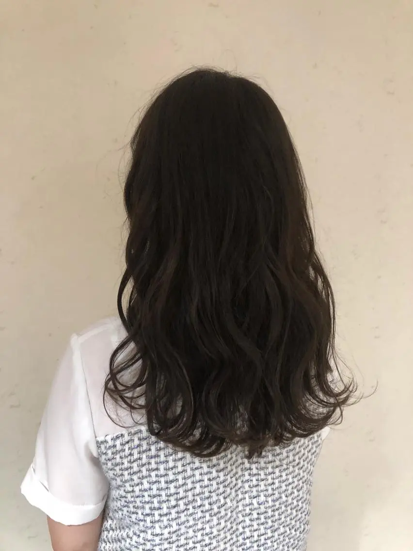 ロング カラー 小島嵩人 縮毛矯正 髪質改善のヘアスタイル