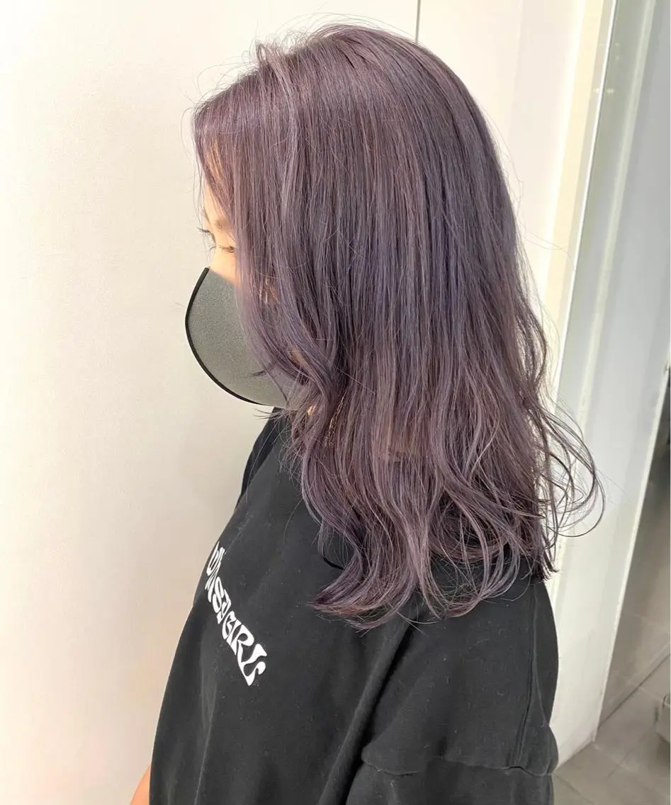 ロング カラー ラベンダーカラー シルバー Okamura Chisatoのヘアスタイル