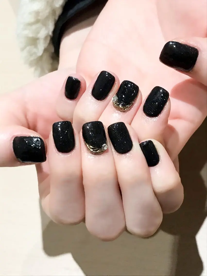 ネイル カジュアル ジェルネイル ワンカラーネイル スクエアネイル 冬ネイル Nyanco Nailのネイルデザイン