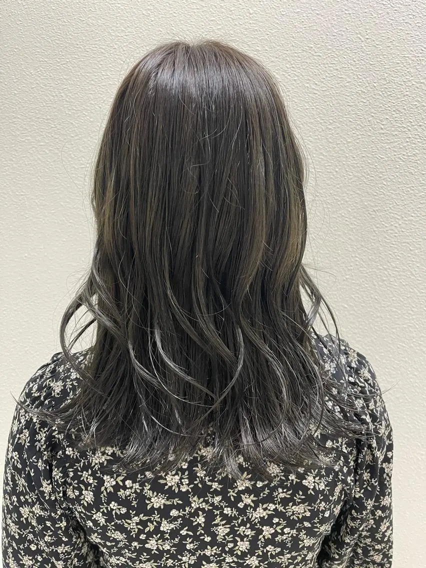 カラー 古川 竜希のヘアスタイル