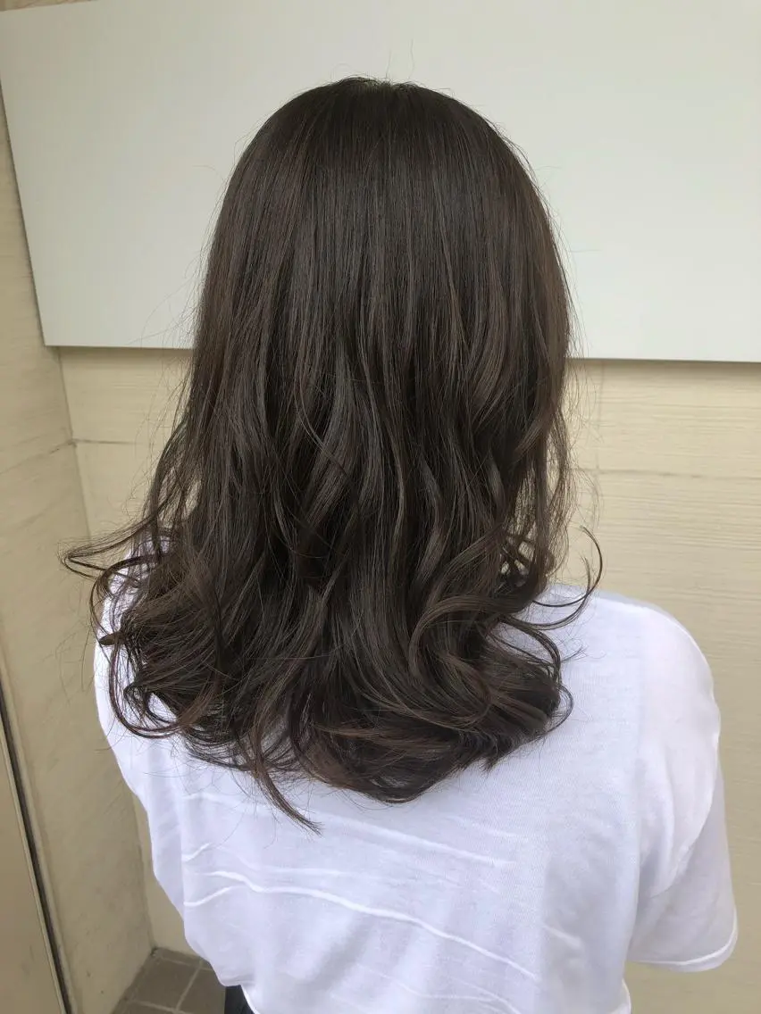 セミロング カラー カット ヘアカラー トリートメント ✨髪質改善✨ 田西　基彦のヘアスタイル