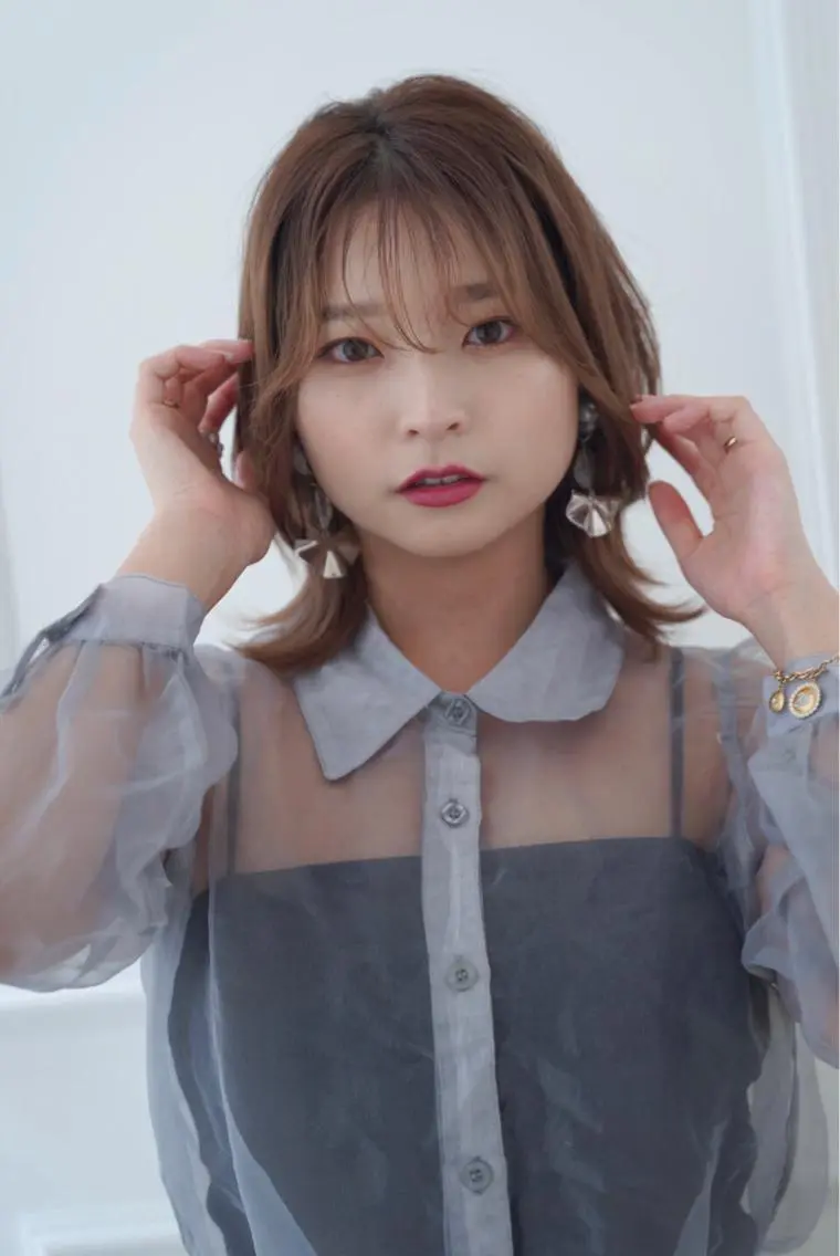 ミディアム 顔まわりレイヤー レイヤーカット ウルフカット ウルフレイヤー レイヤー⭐️カラー ⭐️平川雅史のヘアスタイル