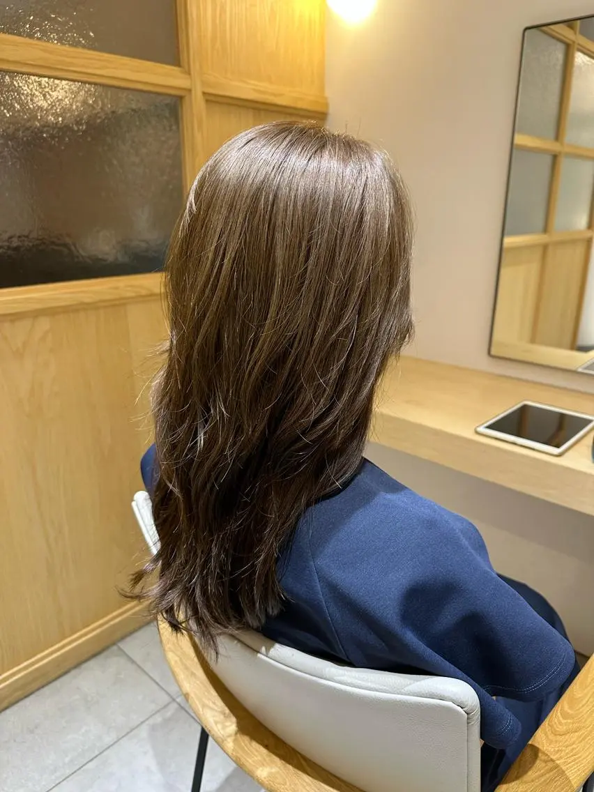 カラー ベージュカラー 透明感カラー カット ヘアカラー トリートメント 和田 あおいのヘアスタイル