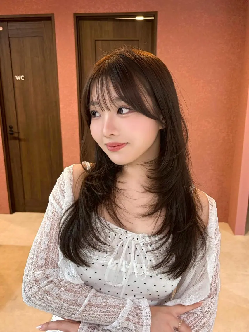 ロング カラー くびれヘア 韓国風ヘア くびれレイヤー レイヤーカット 似合わせカット カット ヘアカラー トリートメント クロスパーマ/前髪 縮毛 木串楽人のヘアスタイル