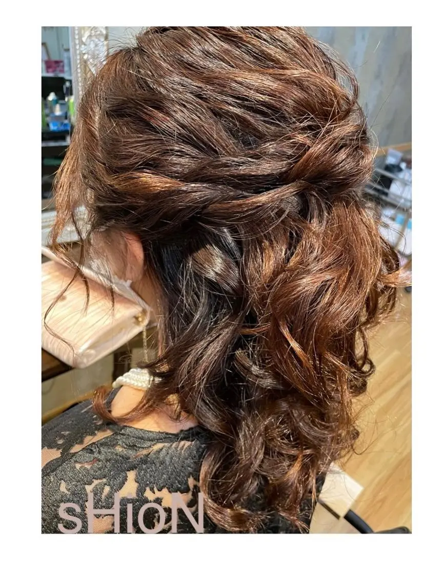 ミディアム ヘアアレンジ sHioN髪質改善 美髪矯正／ヘア着付けのヘアスタイル