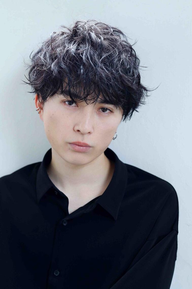 ミディアム パーマ ミディアムパーマ ニュアンスパーマ トップスタイリスト ✨KIRIKA中野✨のヘアスタイル