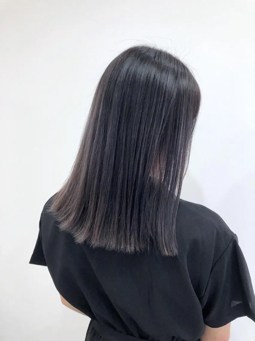 セミロング 縮毛矯正 丸山 弘基のヘアスタイル