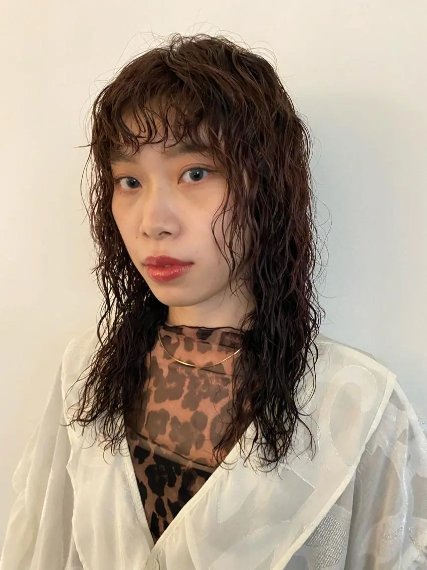 ロング パーマ パーマ、髪質改善 菊地美月のヘアスタイル