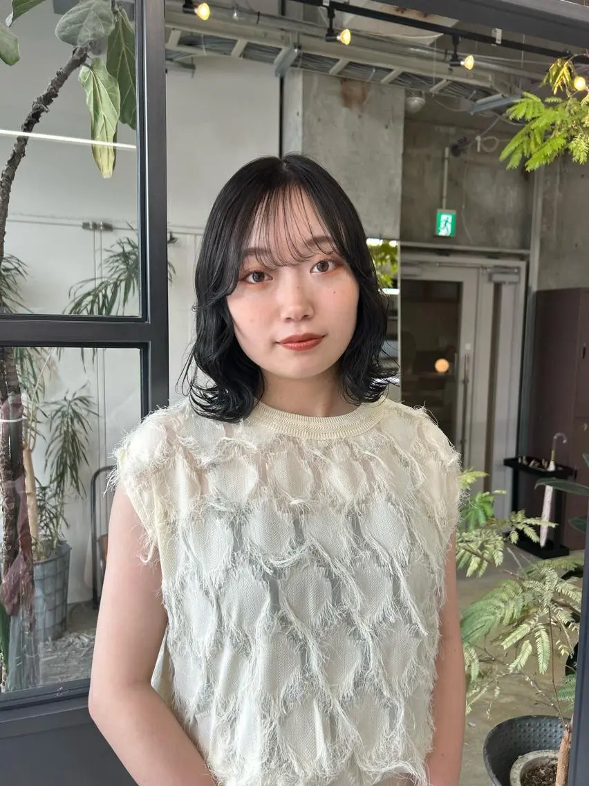 ミディアム カラー ブルーカラー ブルーグレー ブルーグレージュ グレージュ オレンジ maho/垢抜け カラーパーマのヘアスタイル