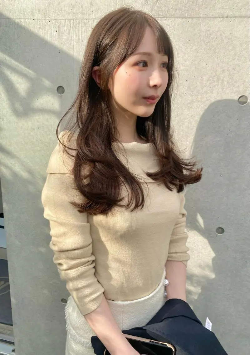 ロング カラー カット ヘアカラー Saki/レイヤー/ 柔らかカラーのヘアスタイル