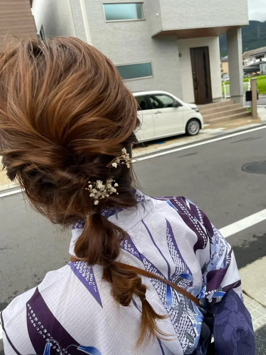 ヘアアレンジ 入学式 卒業式のヘアスタイル 27salon yuinaのネイルデザイン