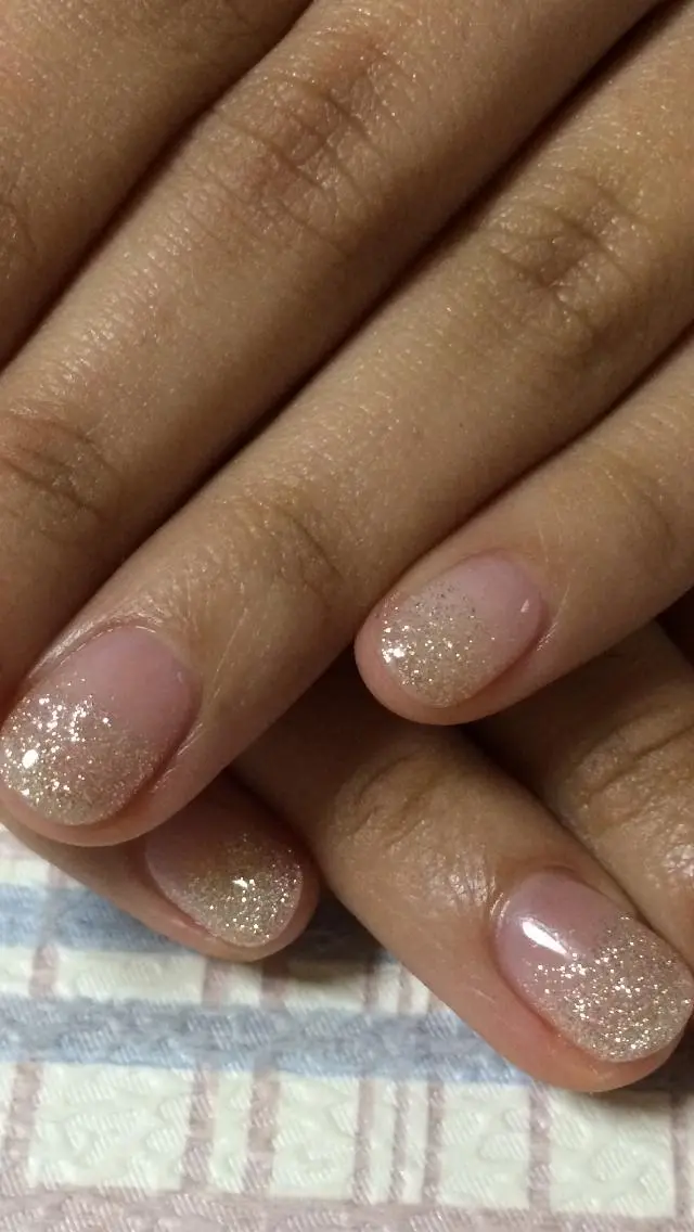 ネイル ラメ(グリッター) ラメグラデーション シルバー chii nailのネイルデザイン