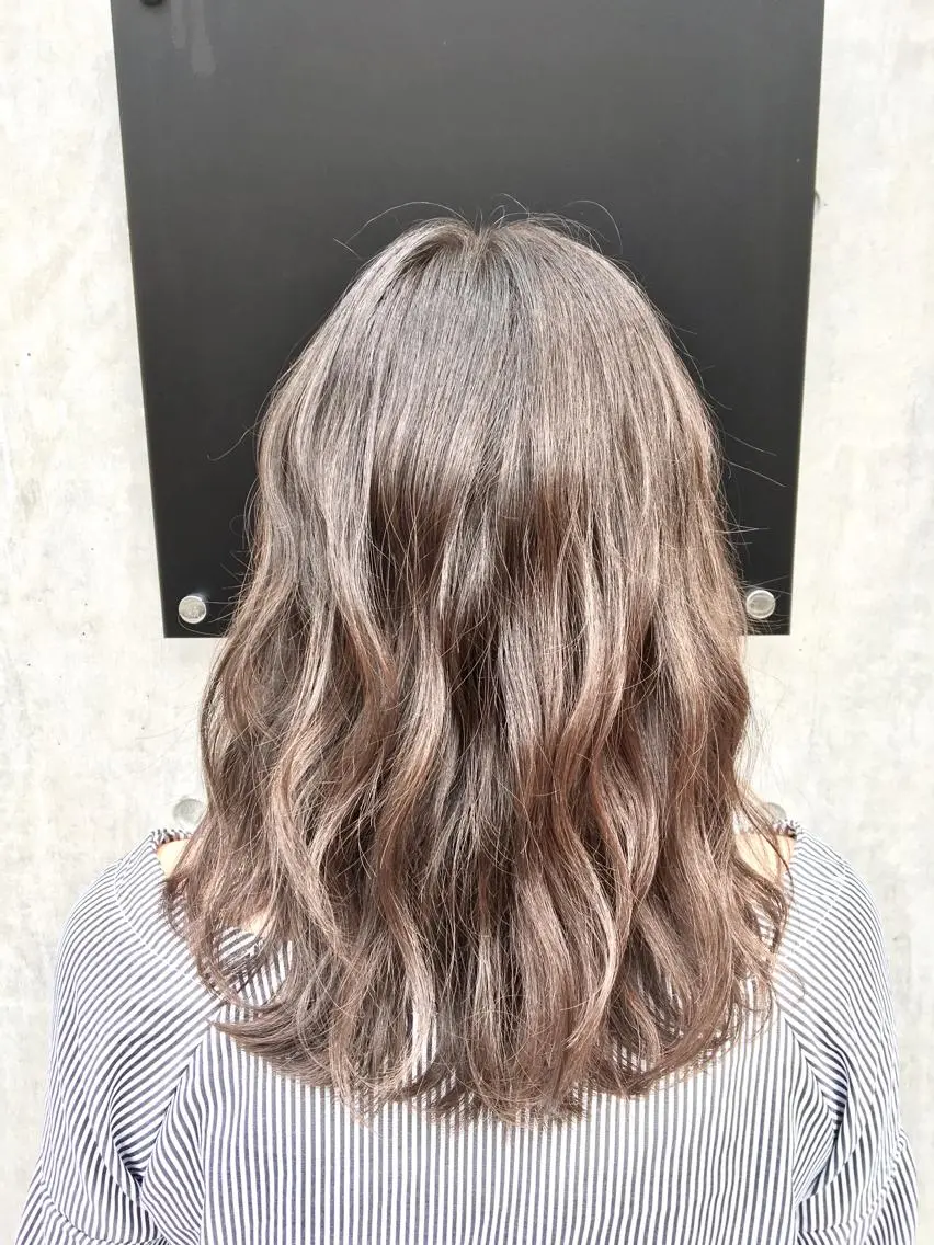 セミロング カラー パーマ アッシュ 透明感カラー ✨髪質改善縮毛矯正✨ 宇田川修平のヘアスタイル