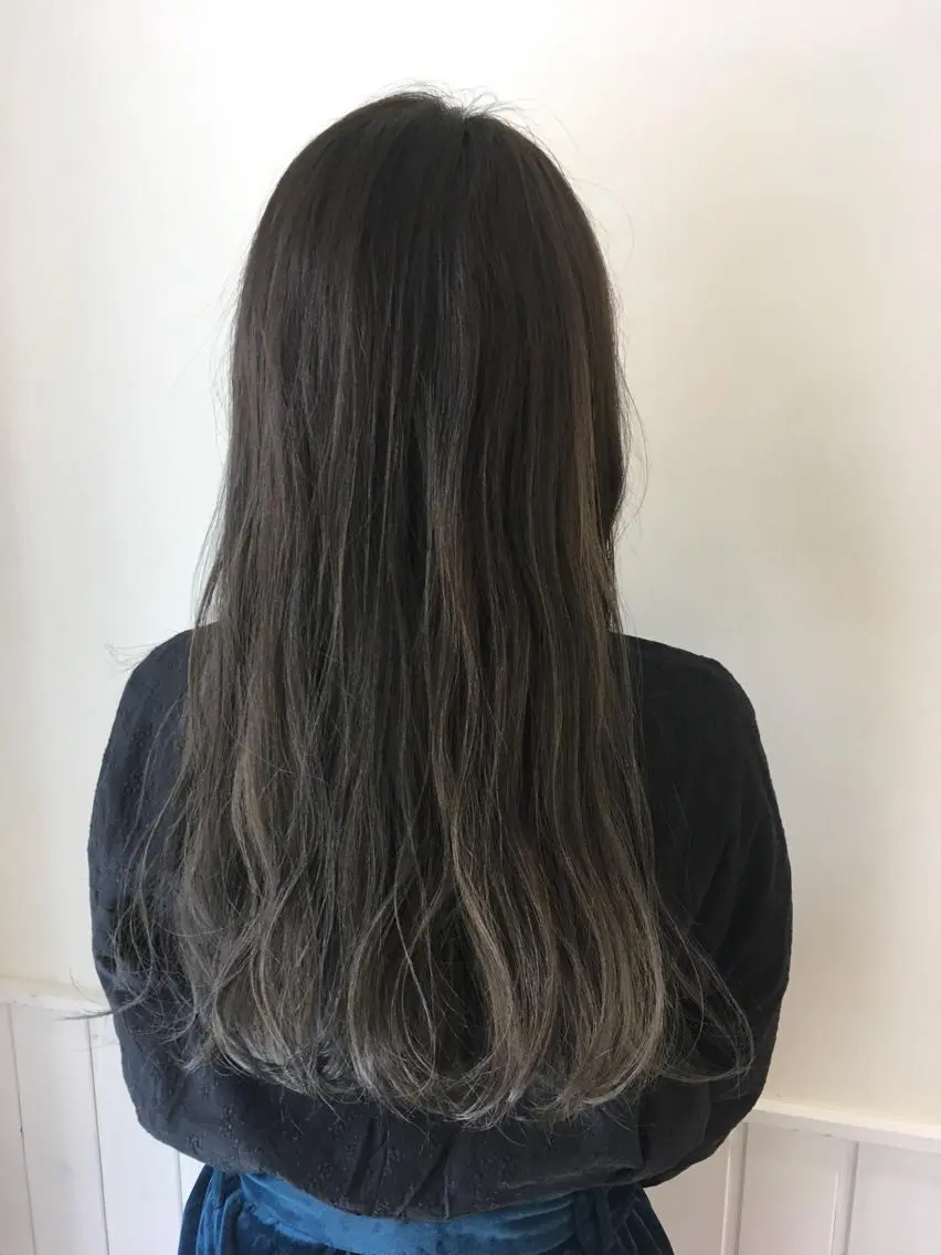 ロング カラー グラデーションカラー カット ヘアカラー トリートメント 🌿椿 夢来🌿のヘアスタイル