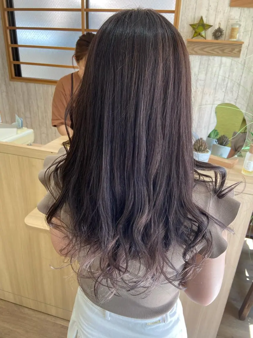 ロング カラー ハイライトカラー パープルカラー シルバー ハイライト yoriko ♪のヘアスタイル
