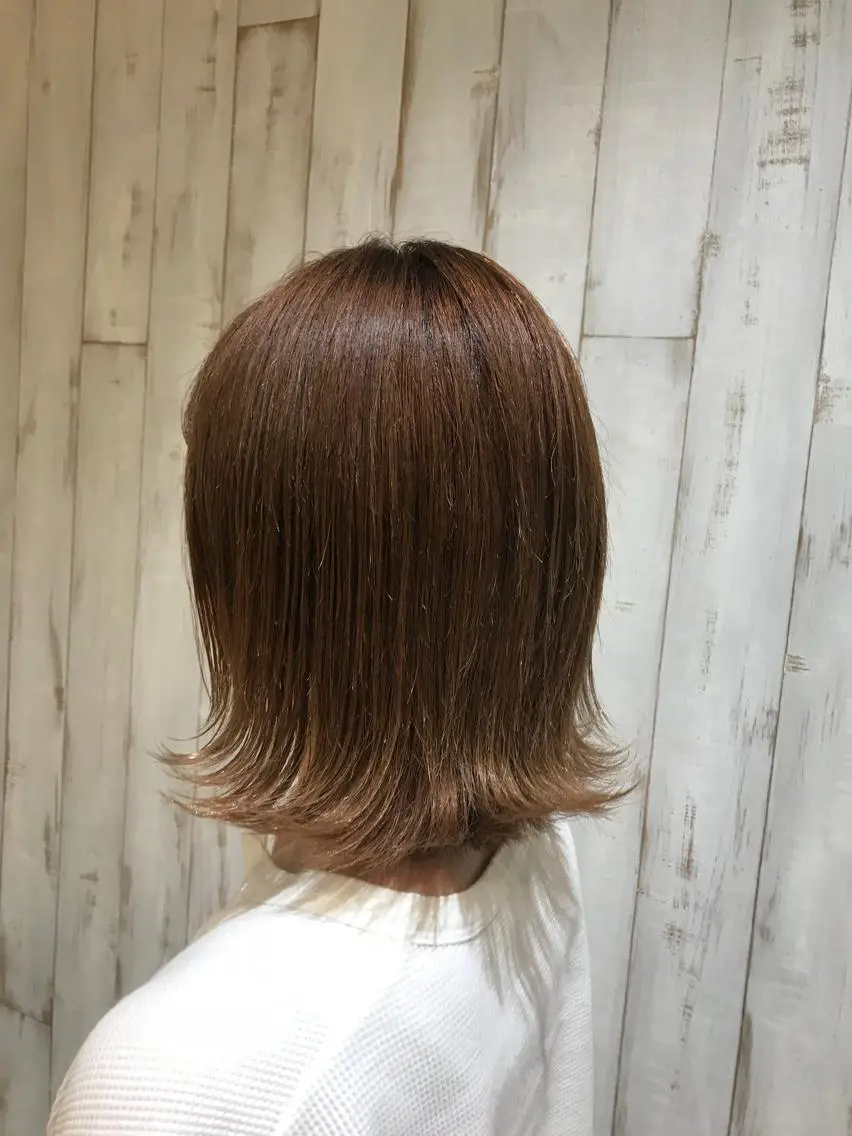ミディアム カラー 鈴木 まりやのヘアスタイル