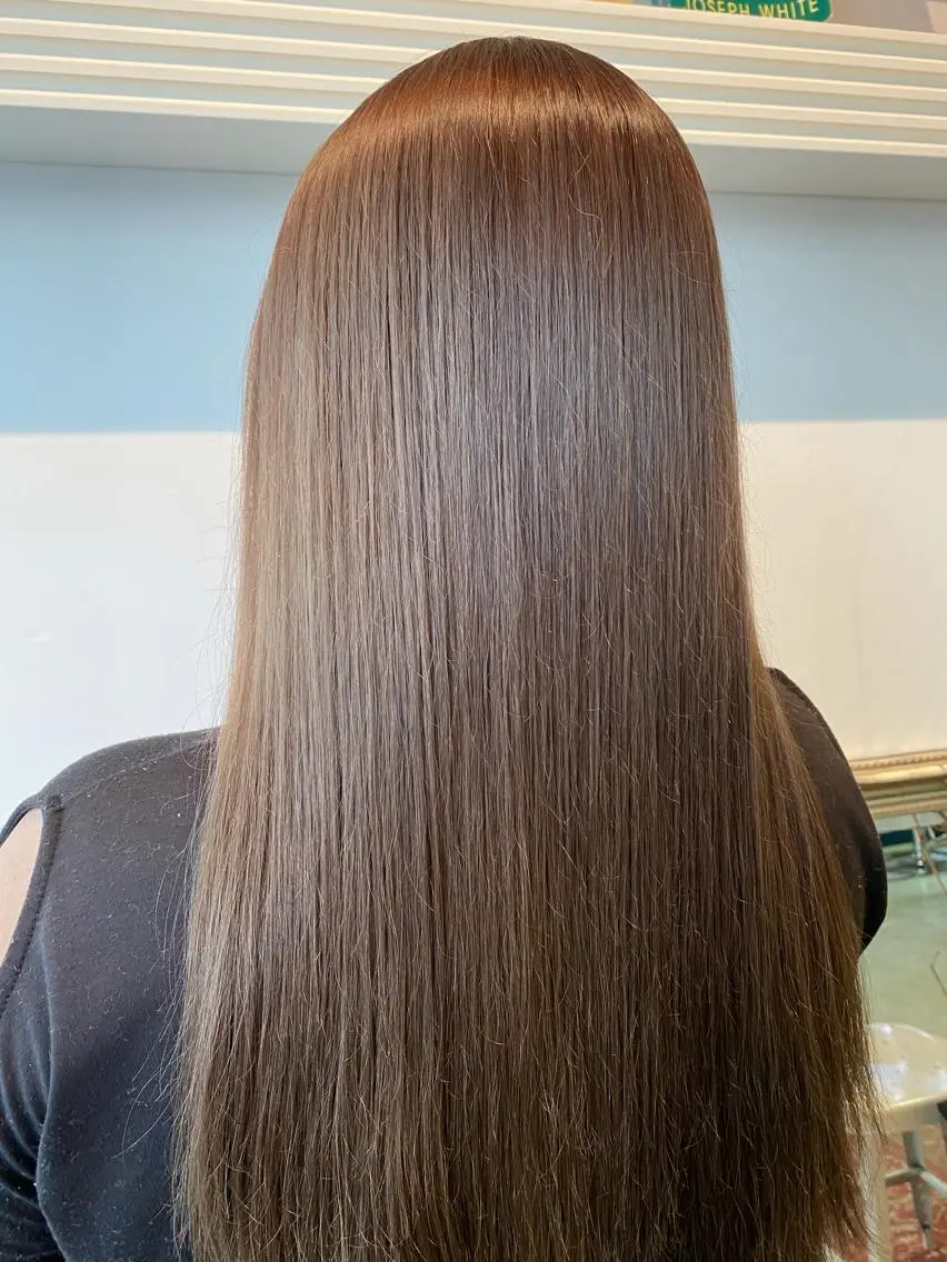 ロング アッシュ KAREN🕊️ 大宮美容室のヘアスタイル