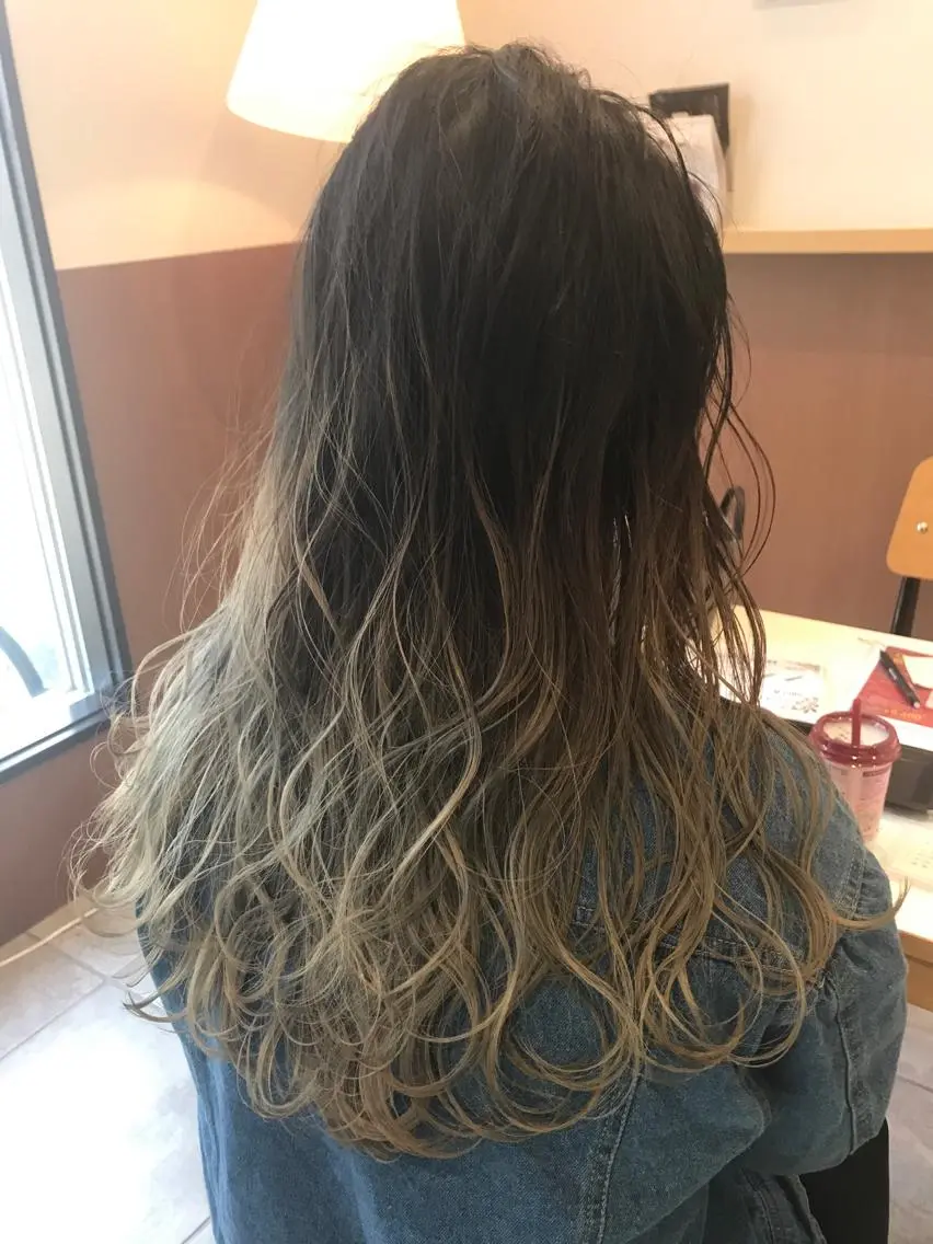 ロング 森崎 士/似合わせカラーのヘアスタイル