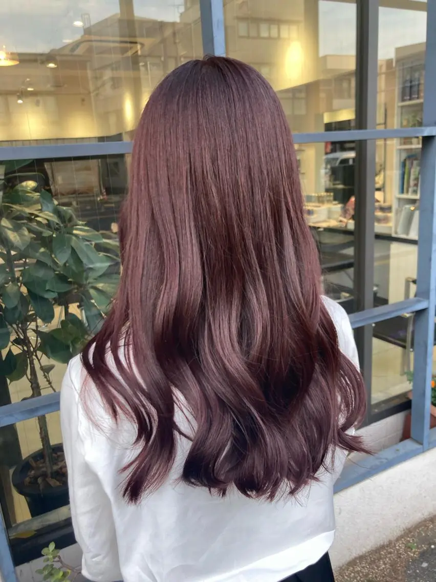 ロング ピンクブラウン 透明感カラー 板橋 島村美咲のヘアスタイル
