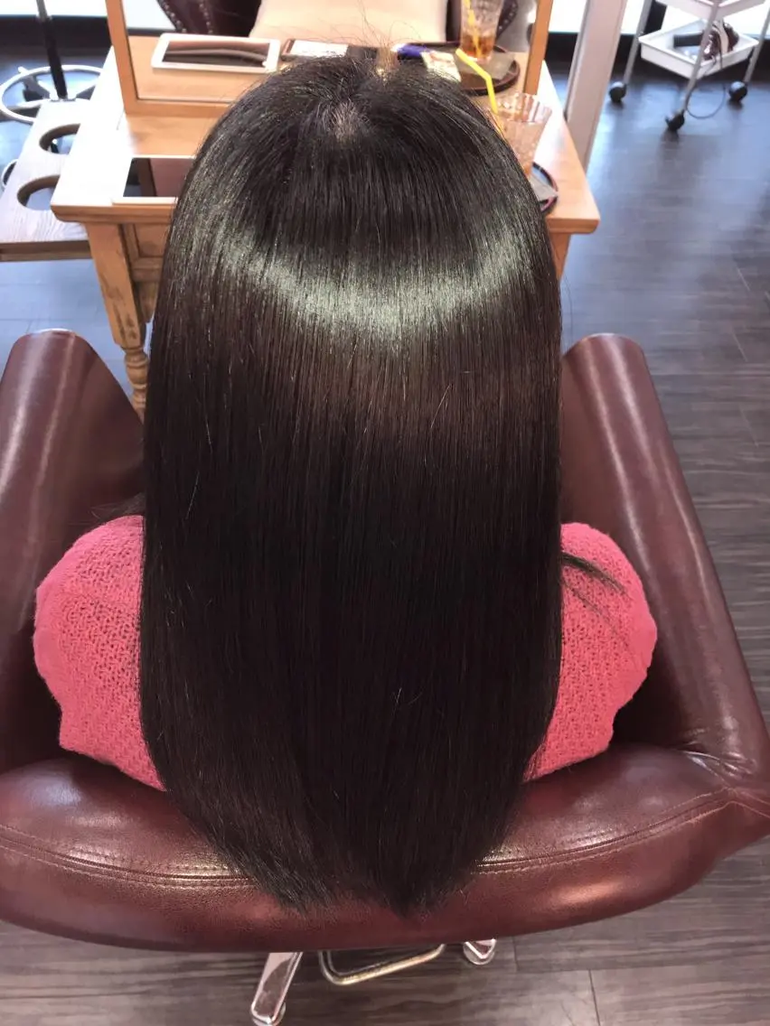 セミロング トリートメント 野澤 朱里のヘアスタイル