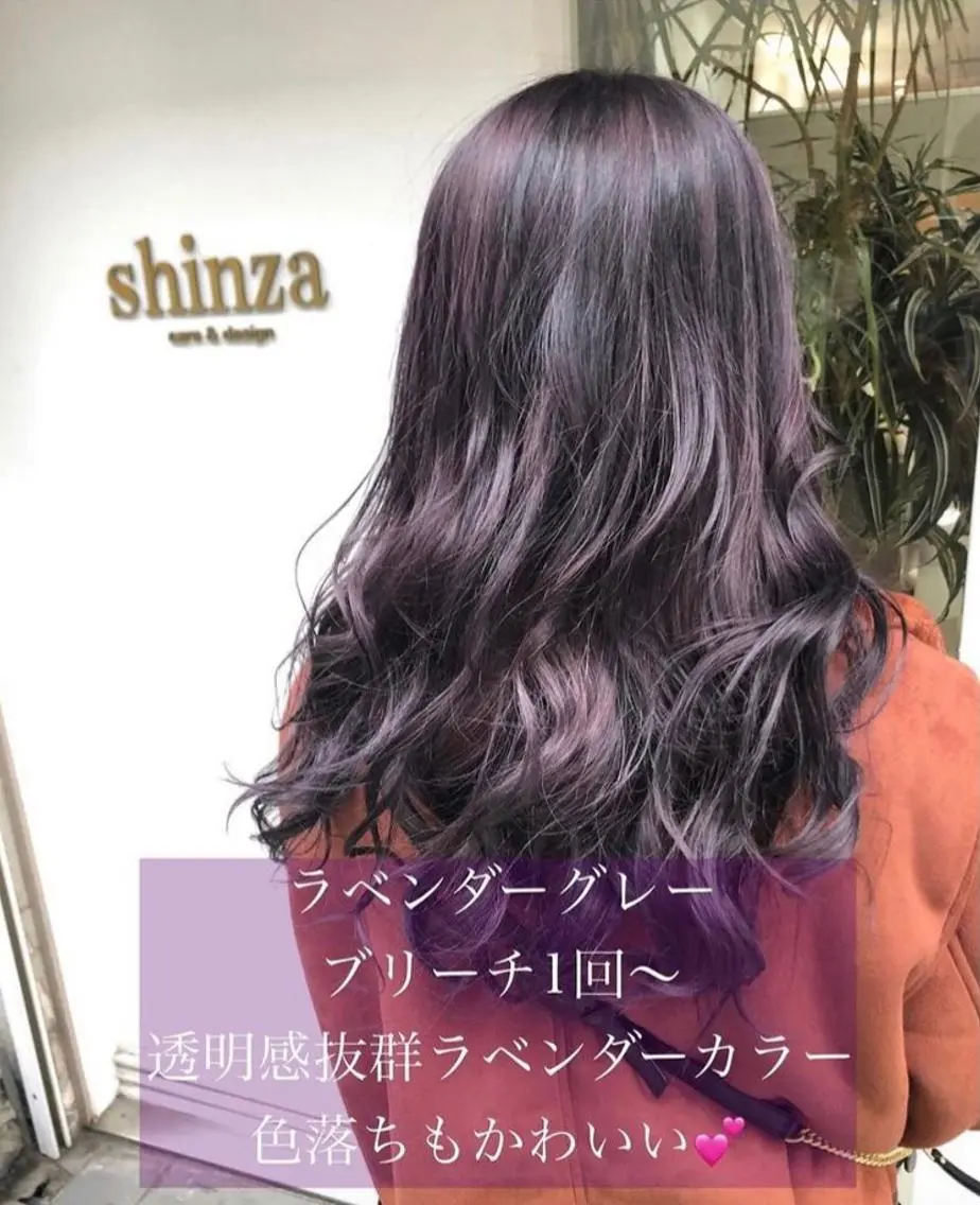 セミロング カラー ベージュカラー ブリーチ 透明感カラー ラベンダーカラー ラベンダーグレー 髪質改善/ ツヤ髪カラー/高井のヘアスタイル