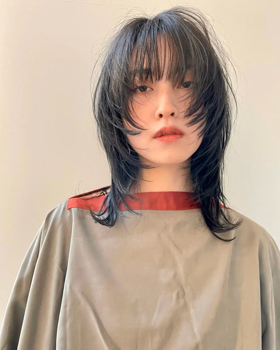 ミディアム カラー ヘアアレンジ レイヤーカット ウルフカット ウルフレイヤー パーマウルフショート 濱田匠のヘアスタイル