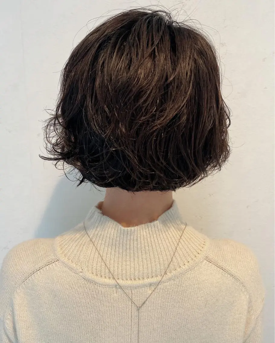ショート カラー パーマ 伊藤 さやかのヘアスタイル