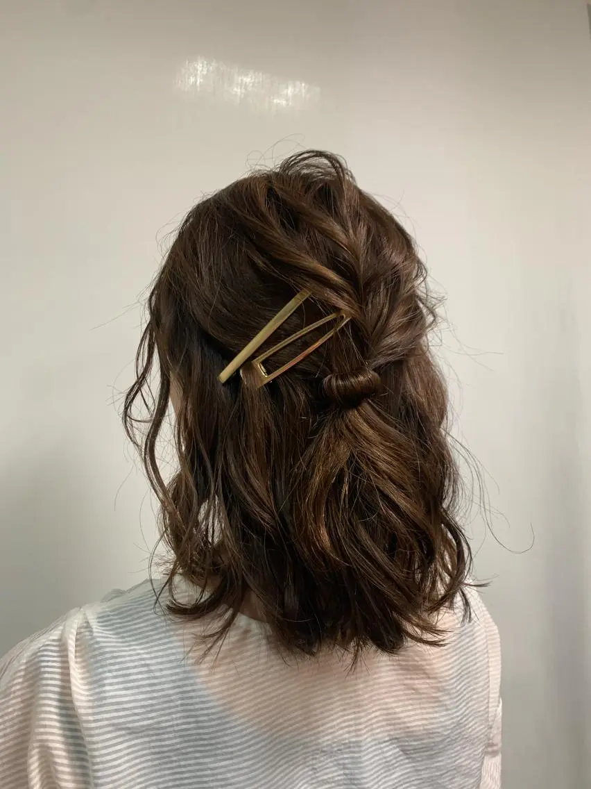 ミディアム ヘアアレンジ ウスイマイコ カット/ケアカラーのヘアスタイル