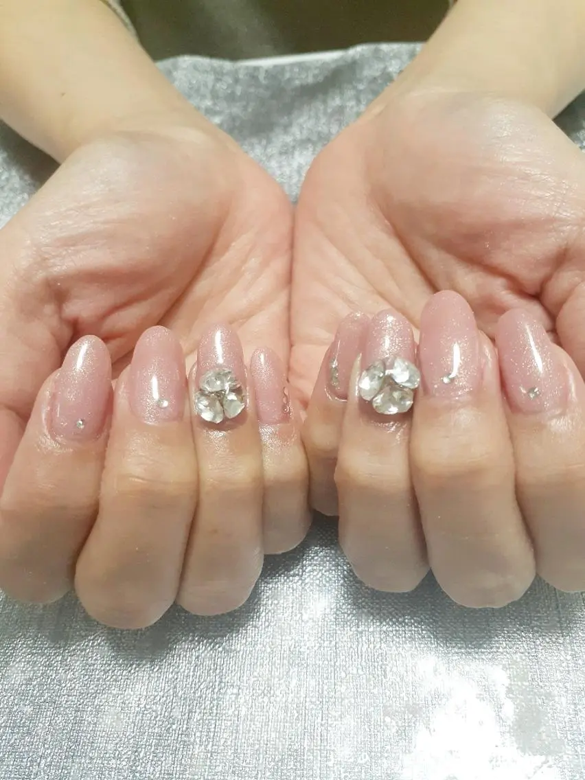 ネイル ハンドネイル 鈴木 憂維のネイルデザイン