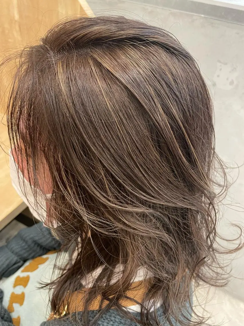 ミディアム カラー K-two谷町❄️ hinaのヘアスタイル