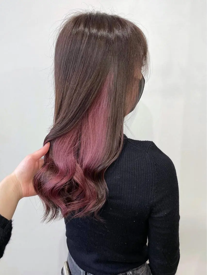 カラー white.梅田 デザインカラー🦄のヘアスタイル