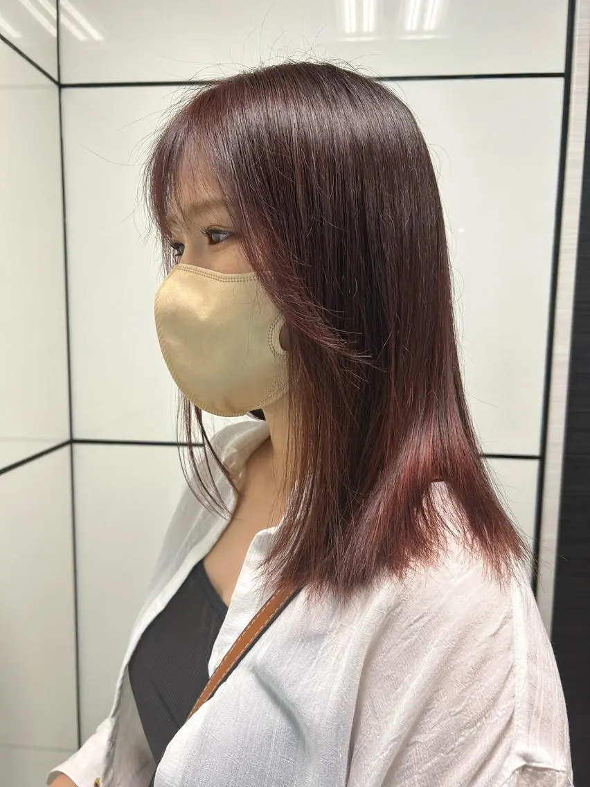 セミロング カラー ブラウンカラー ハイトーンカラー ピンクカラー ピンクブラウン 学生 🦋sana🦋 似合わせカット✁のヘアスタイル