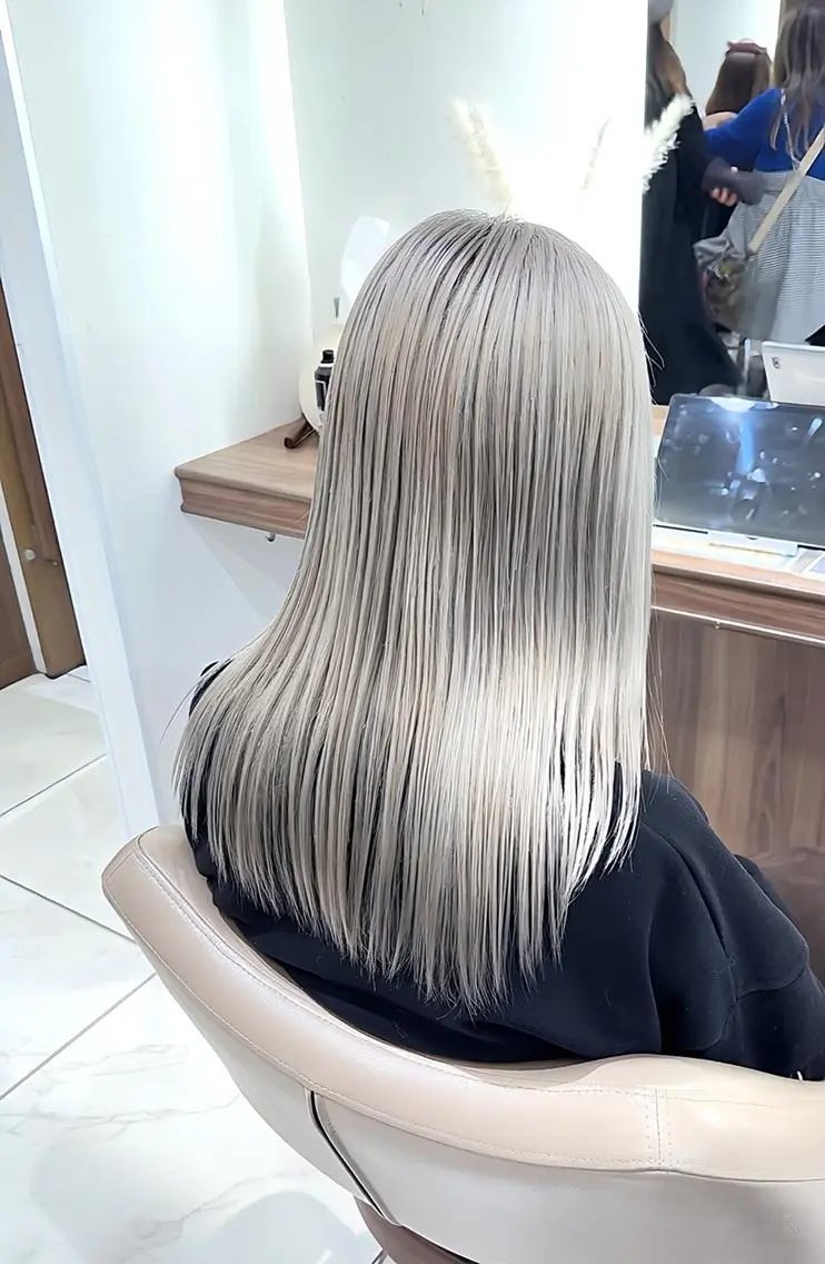 セミロング カラー ブリーチ 髪質改善 ヘアカラー ＡＳＨ大宮/ブリーチ 髪質改善/カラーのヘアスタイル