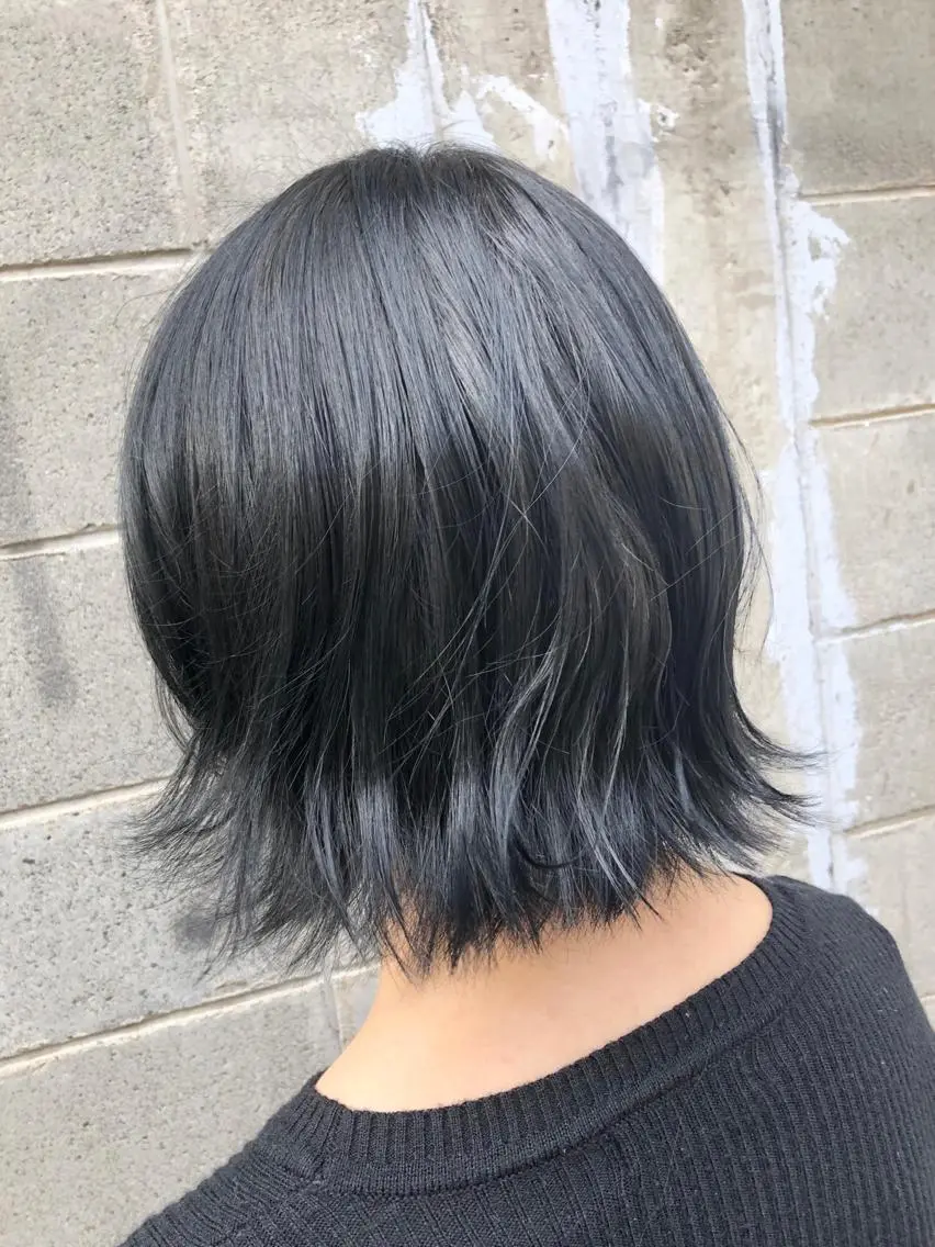 ショート カラー 最高級エクステ /羽エクステ白石宇由のヘアスタイル