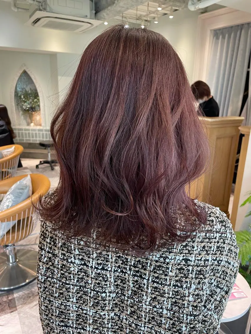 カラー ラベンダーカラー ピンクカラー ピンクラベンダー ヘアカラー 木屋元一/透明感 /前髪/レイヤーのヘアスタイル