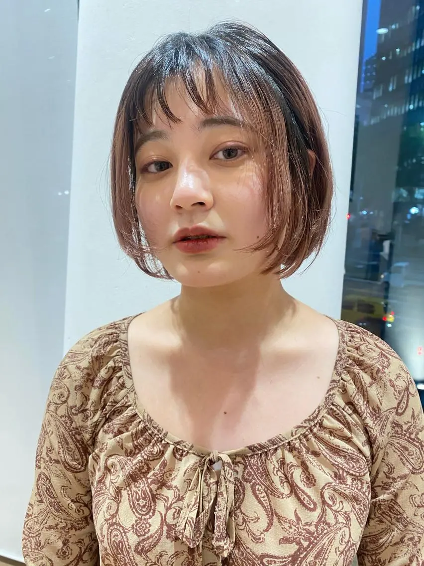 ショート ボブ ハイライト 髪質改善 増井 彩乃のヘアスタイル