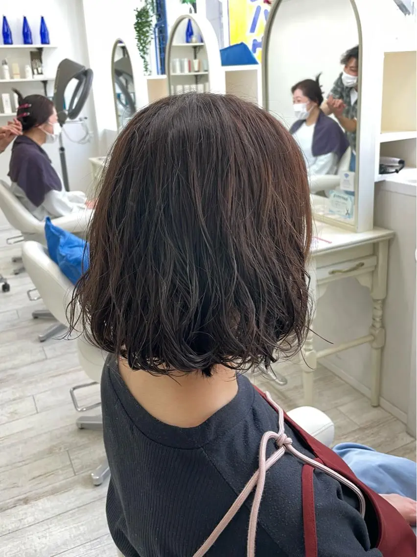 ミディアム アッシュ アッシュブラウン ヘアカラー 新籾 尚哉のヘアスタイル