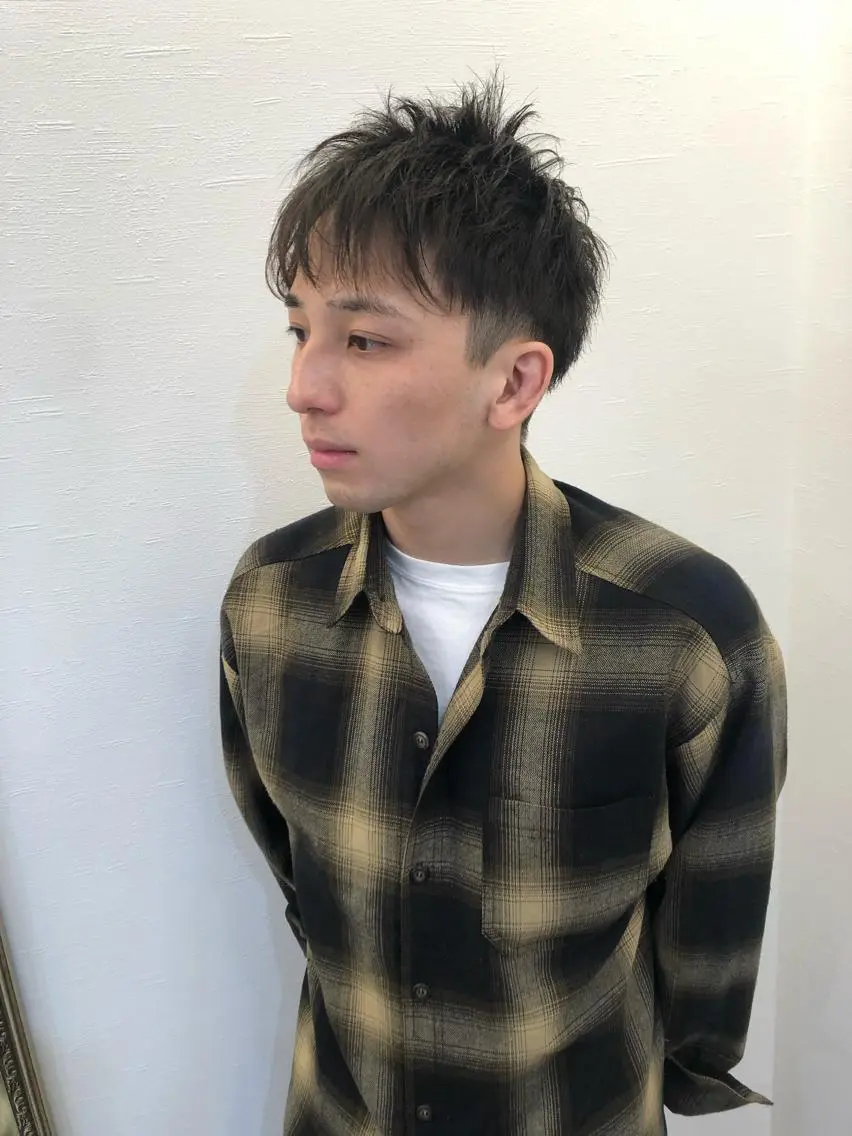 メンズ ツノガイ エリのヘアスタイル